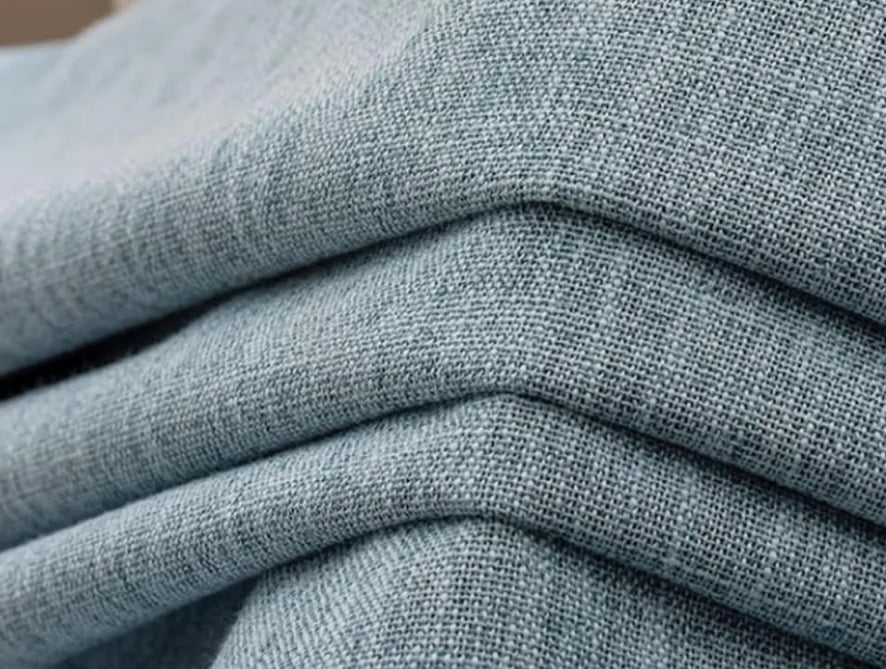 Rèm vải blackout cắt sáng hoàn toàn.